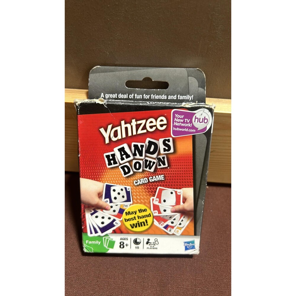 Yahtzee Hands Down Card Game Hasbro 2009
